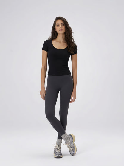 Soft Ribbed U-Neck Backless Built-in Cup Short Sleeve Top [Fixed Pads]